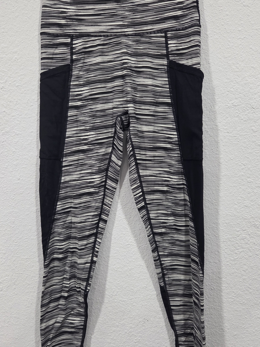Aerie Chill Play Move Black/gray Leggings Size Large